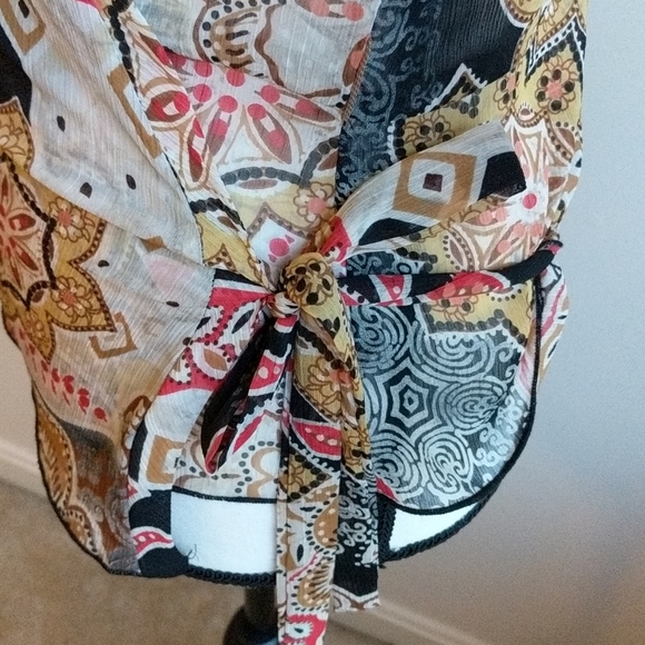 Rampage Blouse - Picture 8 of 8